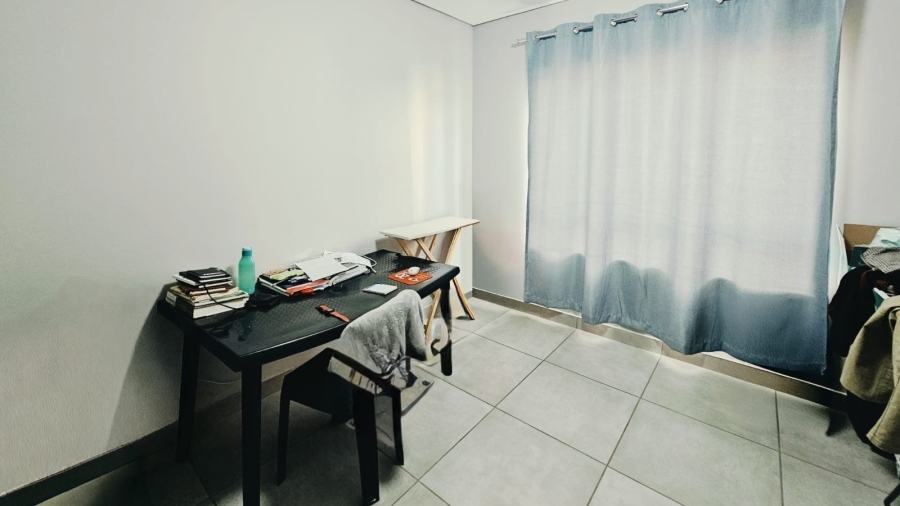 3 Bedroom Property for Sale in Van Der Hoff Park North West